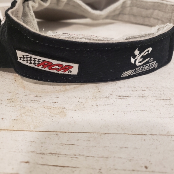 Clint Boyers JACK DANIEL’S 2007 NASCAR VISOR - Picture 5 of 7